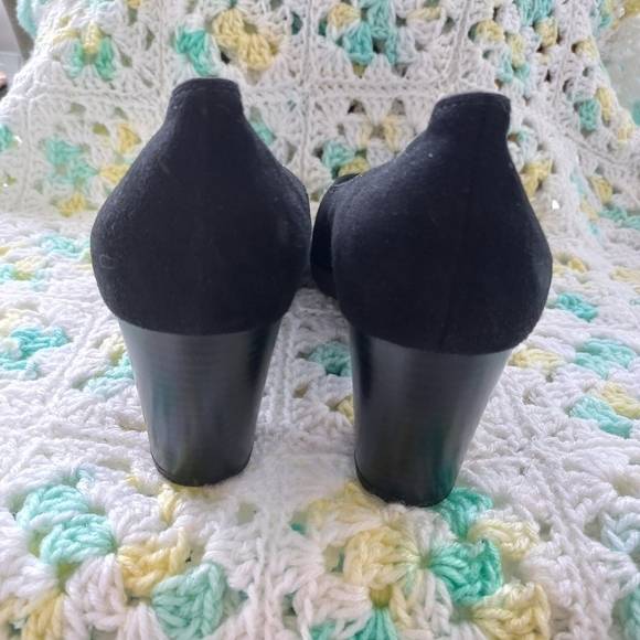 Ara Women's Black Suede Peep Toe Block Heels Size 9.5 US - Picture 6 of 13
